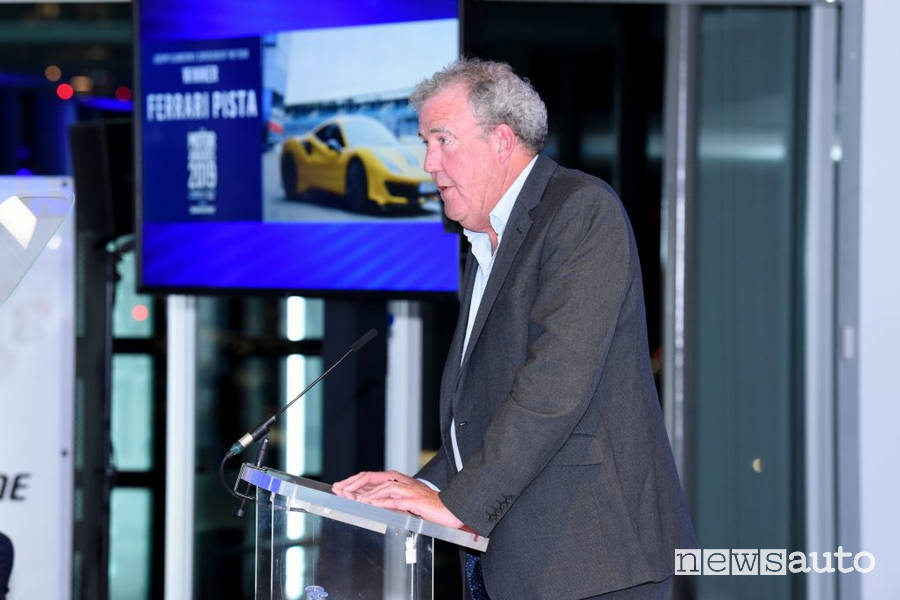 premio supercar dell'anno ferrari 488 pista motors awards 2019
