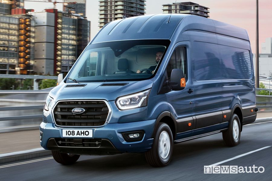 Fari anteriori Ford Transit 2 tonnellate
