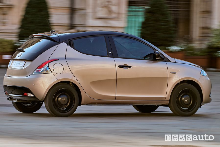 Portiera lato passeggero Lancia Ypsilon Monogram