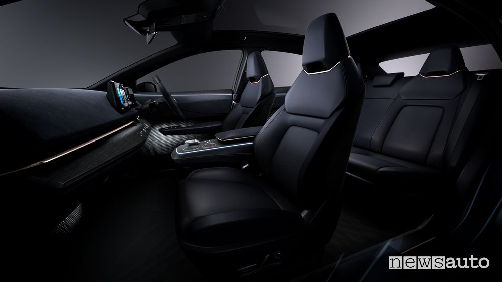Sedili, abitacolo concept Nissan Ariya