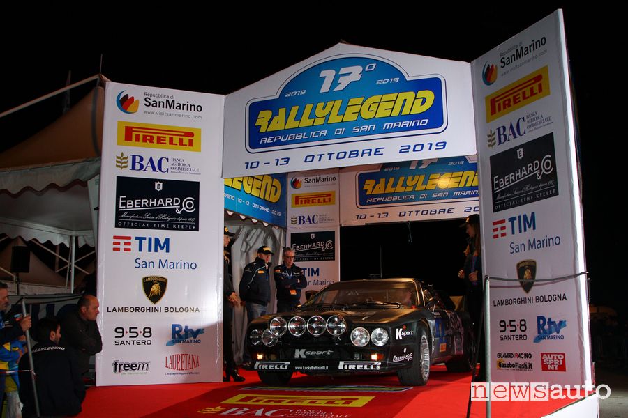Lancia 037 di Miki Biasion partenza Rallylegend 2019