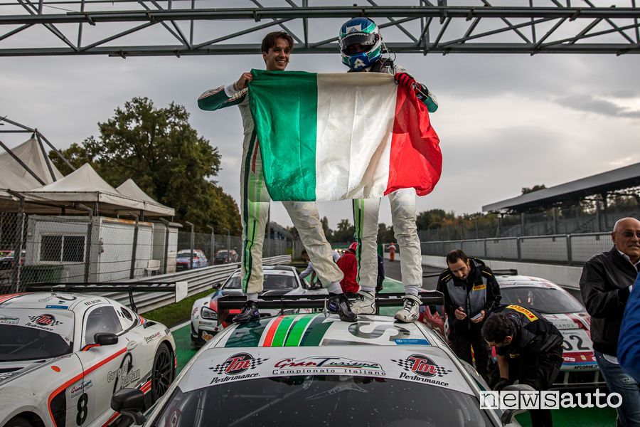 Agostini/Rovera Mercedes-AMG GT3 vincitori Campionato Italiano Gran Turismo Sprint 2019