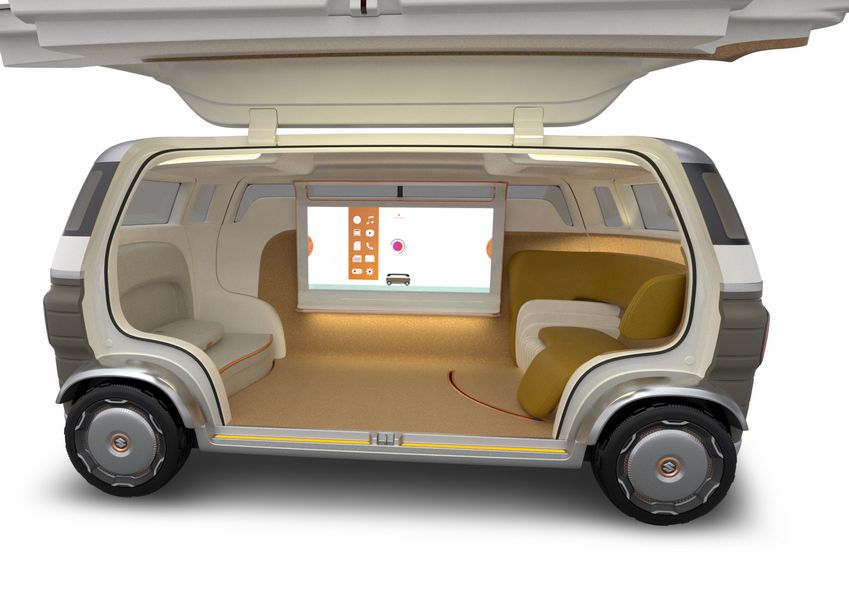 Abitacolo concept Suzuki Hanare a guida autonoma