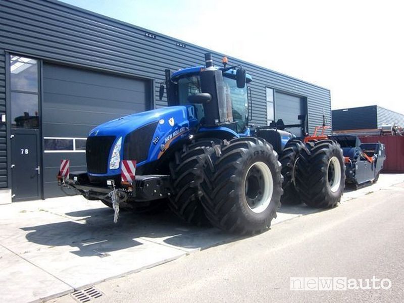 New Holland T9.700 692 CV è tra i 10 trattori più potenti al mondo