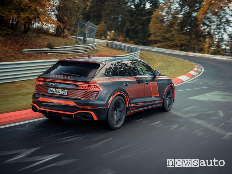 Record Nurburgring SUV Audi RS Q8