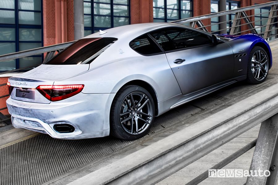 Scarico, vista posteriore Maserati GranTurismo Zéda