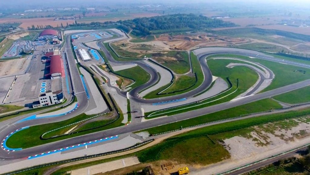 Vista dall'alto dell'Autodromo di Franciacorta