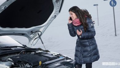 Batteria auto scarica inverno, donna richiede soccorso per telefono