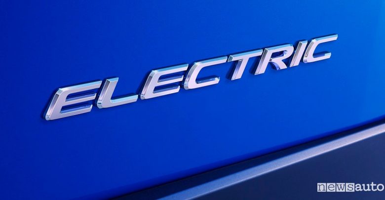 Auto elettrica Lexus