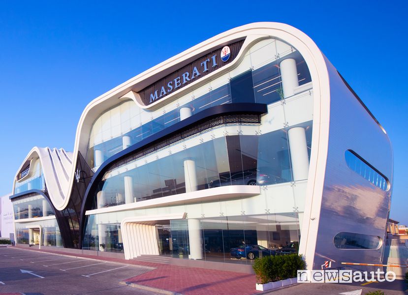 Al Tayer Motors Maserati shoowroom Maserati a Dubai