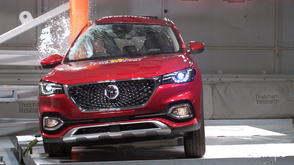 Urto laterale crash test Euro NCAP MG HS