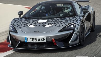 Frontale McLaren 620R in pista