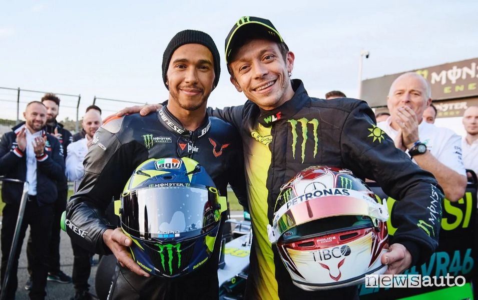 Lewis Hamilton e Valentino Rossi