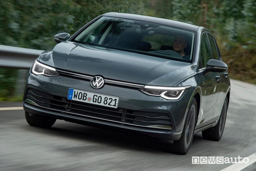 Quanti km di autonomia ho con la Golf 8 a metano?