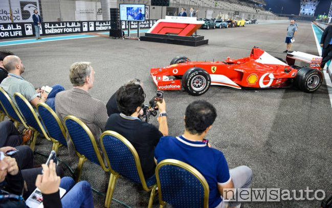 Il rettilineo del circuito di Abu Dhabi dove si è tenuta l'asta per la vendita della Ferrari F1 di Michael Schumacher
