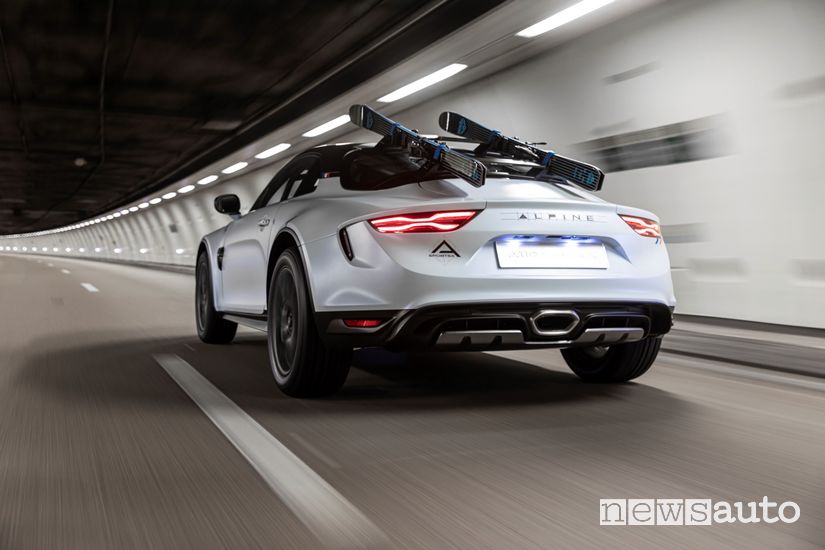 Vista posteriore Alpine A110 SportsX