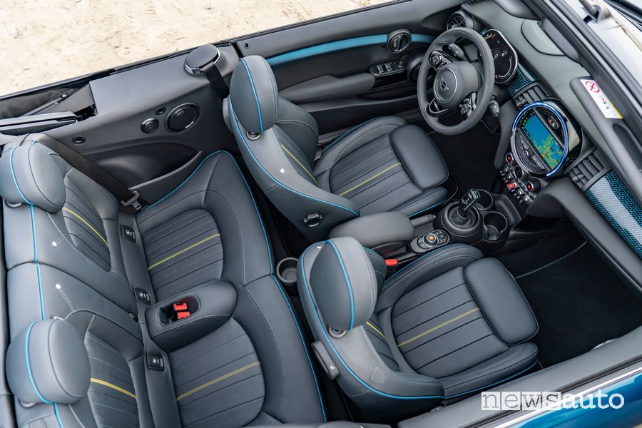 Interni, abitacolo Mini Cabrio Cooper S Sidewalk