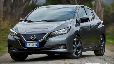 Vista anteriore Nissan Leaf e+