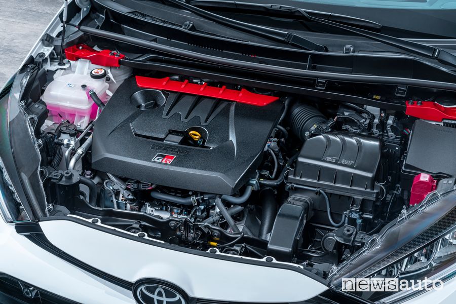 Vano motore 1.6 3 cilindri turbo 261 CV Toyota GR Yaris