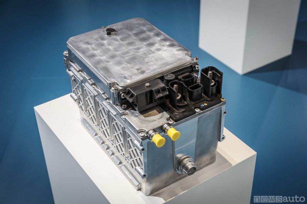 Batteria agli ioni di litio 48 Volts Mercedes EQ Boost