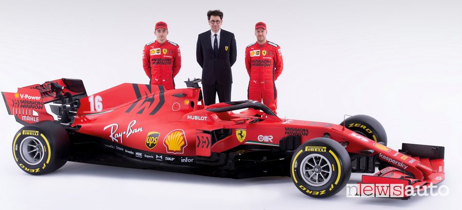 Mattia Binotto insieme ai piloti Ferrari F1 2020 Leclerc e Vettel