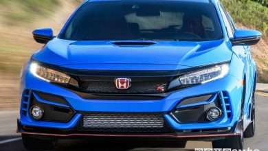 Vista anteriore Honda Civic Type R 2020 blu