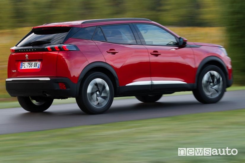 Peugeot 2008 Advanced Grip Control Hill Assist Descent Control