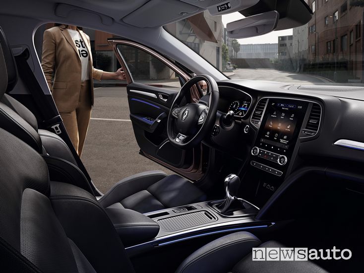 Interni, plancia strumenti Renault Megane 2020