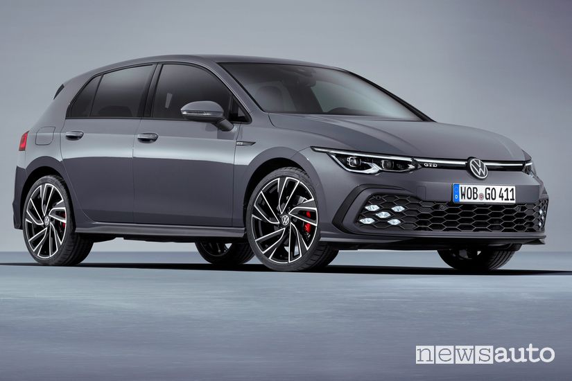Vista di profilo Volkswagen Golf GTD 2020