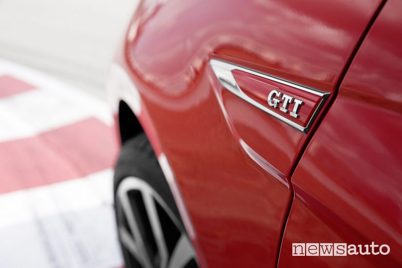 Badge GTI parafango Volkswagen Polo GTI