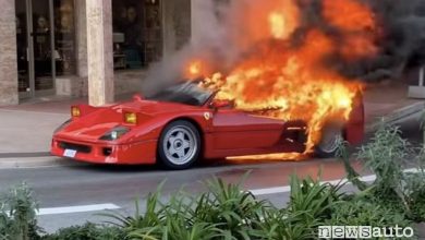 Ferrari F40 in fiamme a Montercarlo