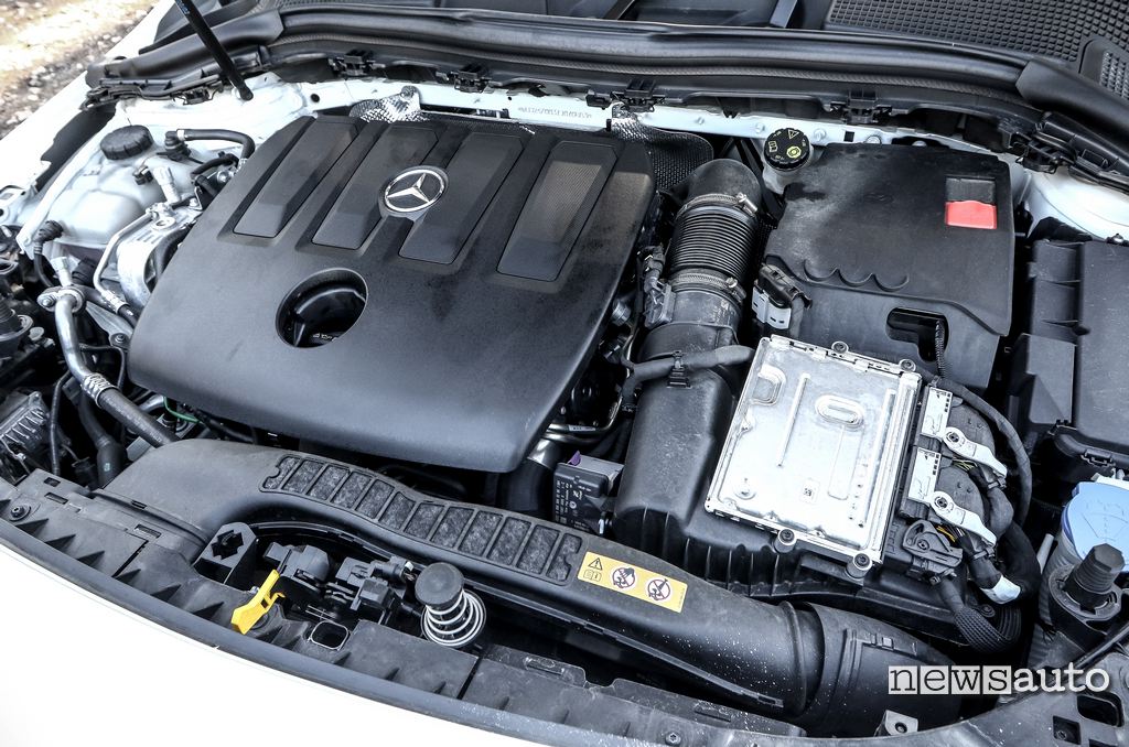 motore diesel 1.5 116 CV Mercedes B180d 2020