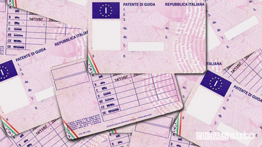Patenti di guida in Italia