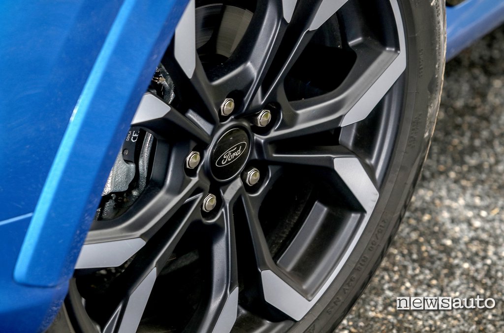cerchio 18 pollici della Ford Puma ST- Line X oggetto della prova