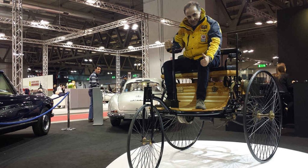 La prima auto prodotta è la Benz Patent Wagen del 1886 con una potenza di 0,75 cavalli