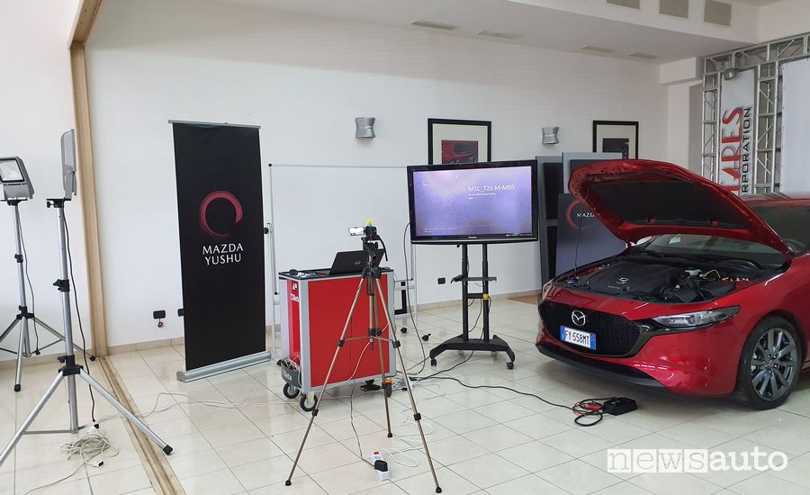 Mazda oltre allo smart working sta sperimentando l'e-learning, corsi on line per la formazione di venditori e autoriparatori delle 64 concessionarie della propria rete 
