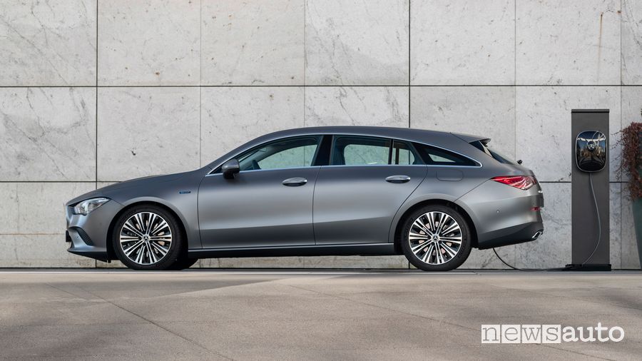 Mercedes-Benz CLA 250 e Shooting Brake EQ Power