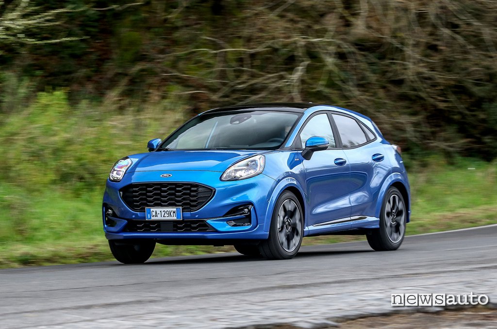 auto ibride 2020, Ford Puma prova su strada