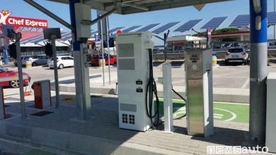Colonnine di ricarica auto elettriche in autostrada