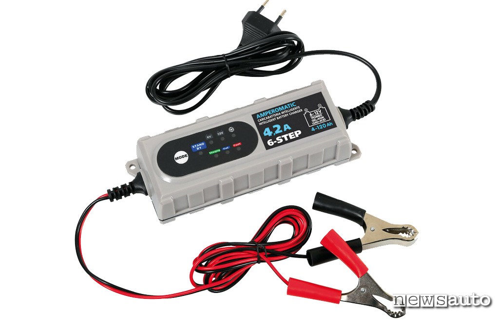 Mantenitore carica batteria auto Lampa