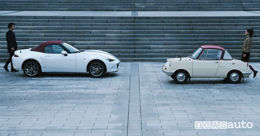 Mazda MX-5 100th Anniversary Special Edition serie speciale insieme alla R360 Coupè del 1960