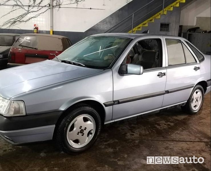 Fiat Tempra storica abbandonata e ritrovata in Argentina