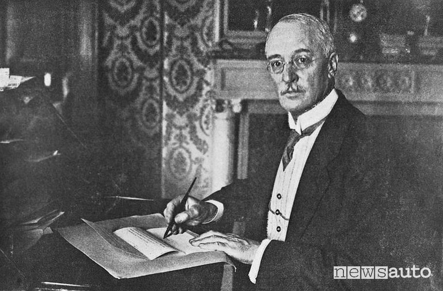 Rudolf Diesel è il padre del motore animato dal ciclo Diesel