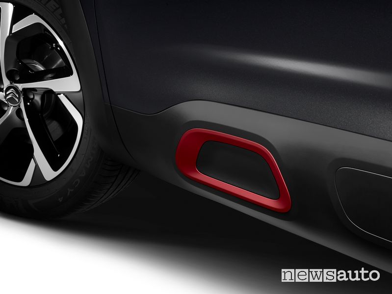 Dettagli rosso scuro Airbump Citroën C5 Aircross C-Series