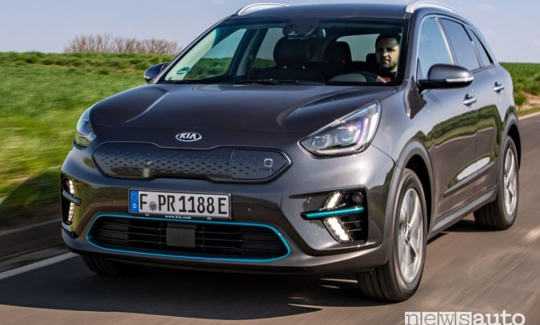 Vista anteriore Kia e-Niro elettrica