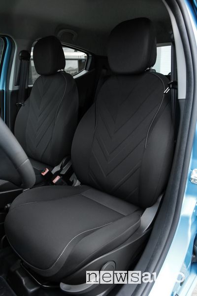 Sedili anteriori abitacolo Lancia Ypsilon Hybrid EcoChic