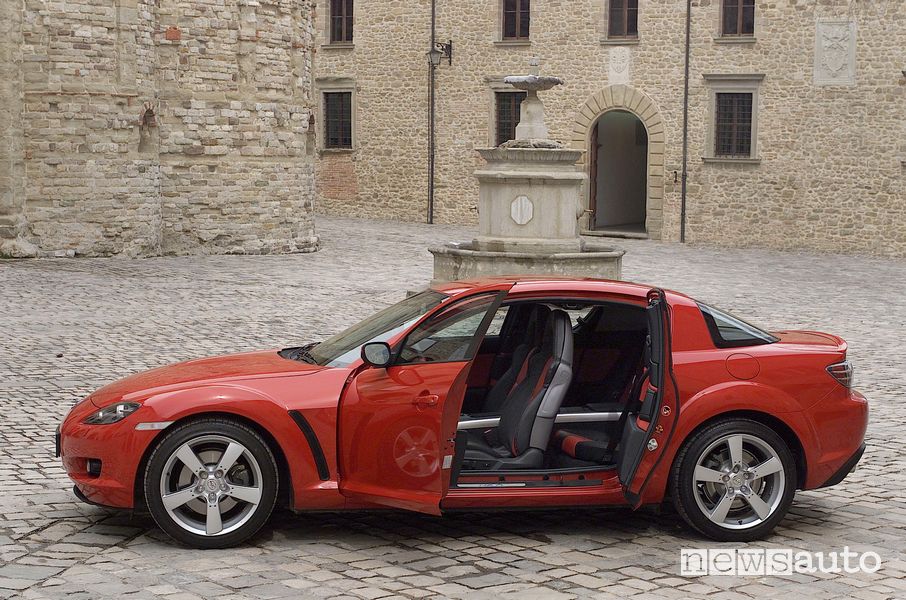 Mazda RX-8 2003