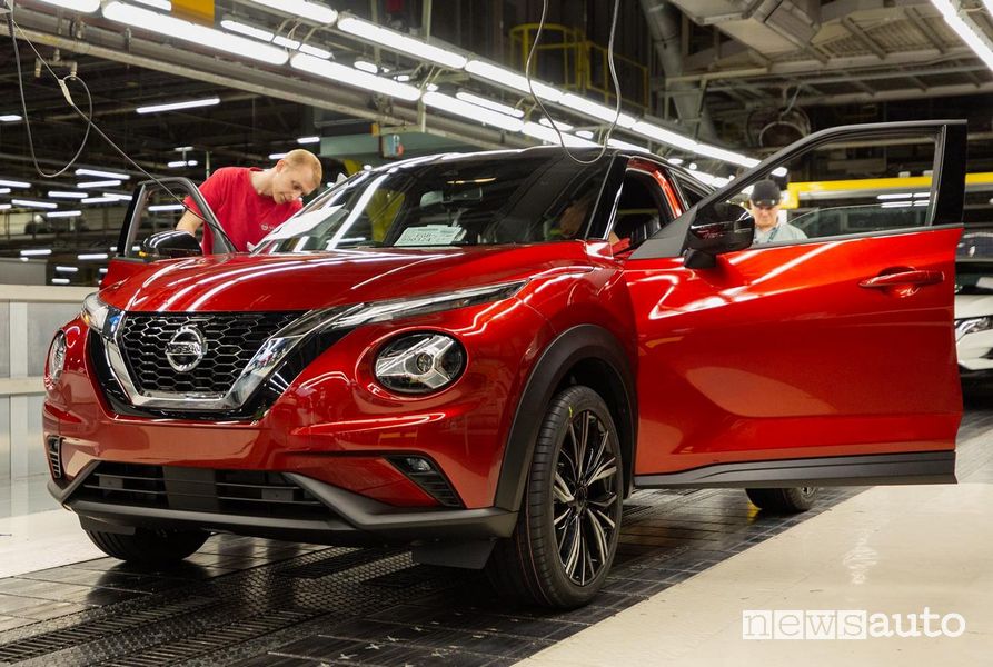 Quante auto sono state vendute a giugno 2021?