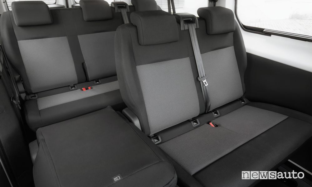 Sedili posteriori abitacolo Opel Vivaro Life Combi