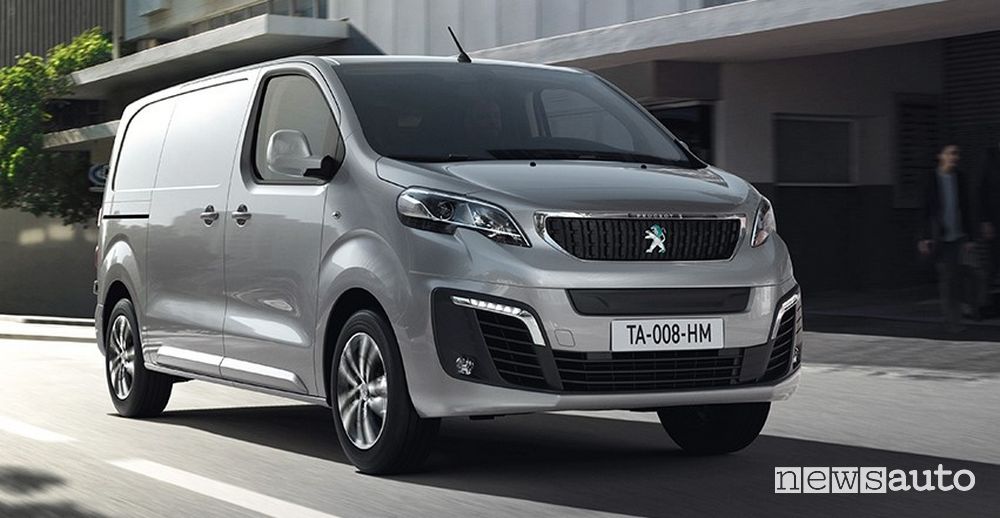 Vista anteriore Peugeot e-Expert elettrico